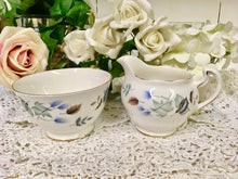 Load image into Gallery viewer, Colclough China Liden pattern, Creamer and Sugar Bowl c.1960s