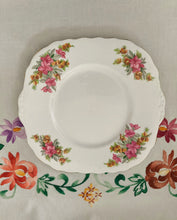 Load image into Gallery viewer, Royal Vale Bone China Cake Plate