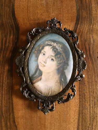 Antique Miniature Portrait of a Young Lady in ornate frame c.1800