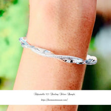 Load image into Gallery viewer, 925 Sterling Silver Hammered Bangle Adjustable