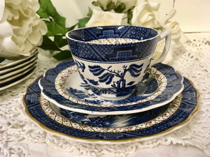 Booths, "Real Old Willow" A8025, Tea Cup Trio