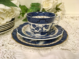 Booths, "Real Old Willow" A8025, Tea Cup Trio