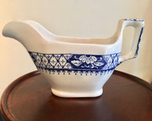 Load image into Gallery viewer, Victorian, Blue &amp; White Gravey Boat